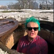 佳慧倒水 何铁柱