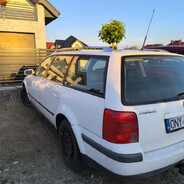 VW Passat 1.9 Tdi peek