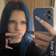 I love my hot gf <3 avatarı