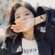 艾卡西亚雨和她