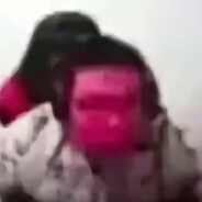 一拳干翻草莓塔