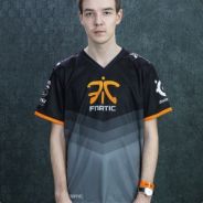 Fletondzi dA-K1nguin Crucial<3Ar