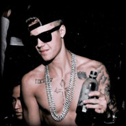 她说是诺曼底登陆炸黑