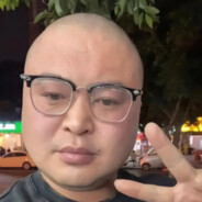 这个男人一看就很深情