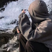 轮椅少女用轮椅压我吊说是族叫