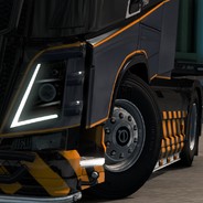 電波塔最速のレイダー、真島