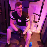 kaZzy ︻デ 一 ts.ecila.ro