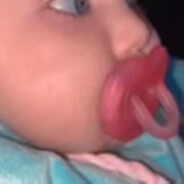 сраный младенец