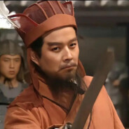 色厉胆薄丶袁本初