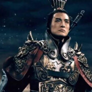 手持方天画戟坐下嘶风赤兔马之吕小布是也