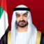 قرد يريد الموز