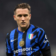 Piotr Zieliński skins.army