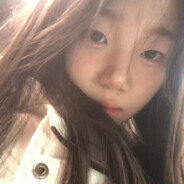 有人议论哥的帅 哥笑了 哥笑起来更帅