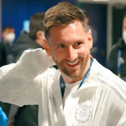 超级无敌孤独完美无暇的灰太狼