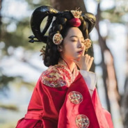 怀旧丁真    来口华子