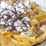 nudle s mákem míchaný ptákem