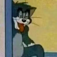 队友打架我吃梨 队友倒地我吃席