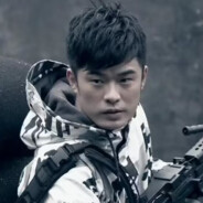 爱情公寓步枪手曾小贤