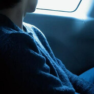 网上最忧郁的青年音