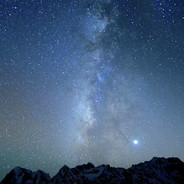 星空之下微风起