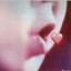 她和薇尔莉特一样美