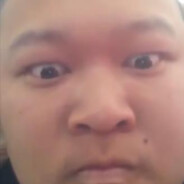 阿诺头上尖尖的