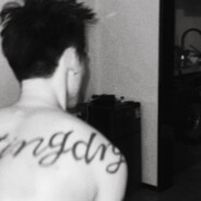 很菜别骂用爱感化