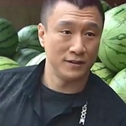 不会玩西瓜刀的刘华强