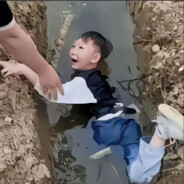 抖音~~~峰峰吃鸡