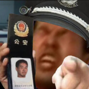 24岁，是人民警察