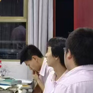 总是被余菌喆写进观察日记的杨博同学