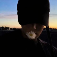 她俩月绿我六回