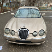 Jaguar S-type V8 (моя)