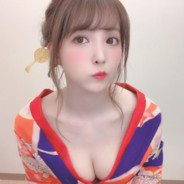 三上悠亜