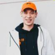 年纪轻轻就当蜘蛛侠