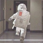 兄弟在时我装唐，兄弟不在路人王