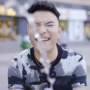 再尿高点就能挡住我眼