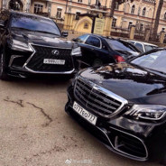 那么年轻那么Rich