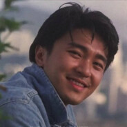 跃进人海拥抱你