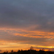 在公交上被五个老嫲嫲轮流让座