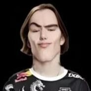 我的地位不低于donk