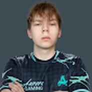 Иван Строго228