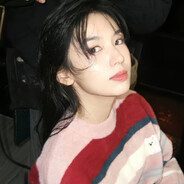 长按Q进入无人机偷看女生洗澡