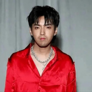 亲亲抱抱举高高