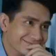 香蕉道捂脸男孩