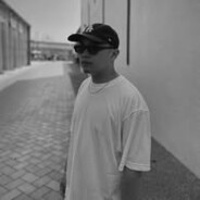 先看胸部再看臉