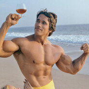 Arnold daddy watching you