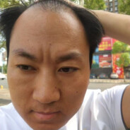 逆风尿尿呲一脸