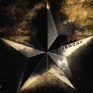 穿GIvenchy的屌丝