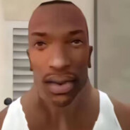 她说是喜欢小狗不是舔